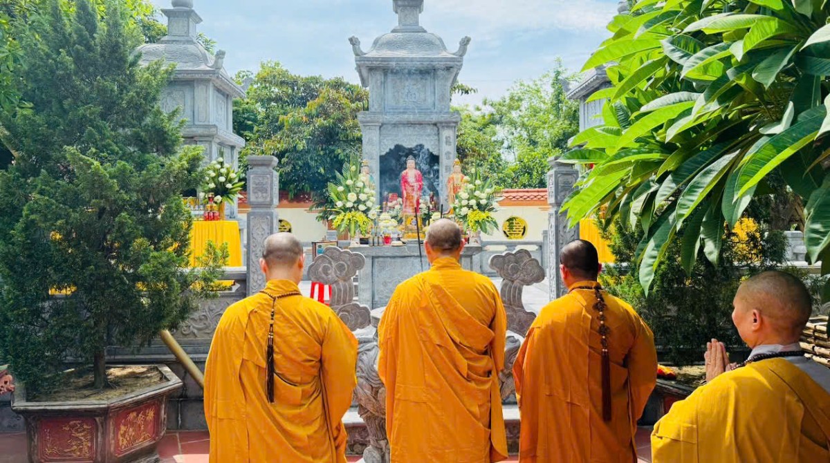 Lễ huý nhật lần thứ 16 Ni trưởng Thích Đàm Thuận tại chùa Phúc Long